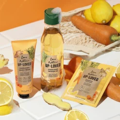 Energetyzujący żel pod prysznic Love Nature Up-Loved z cytryną z upcyklingu, organiczną marchwią i imbirem 250 ml