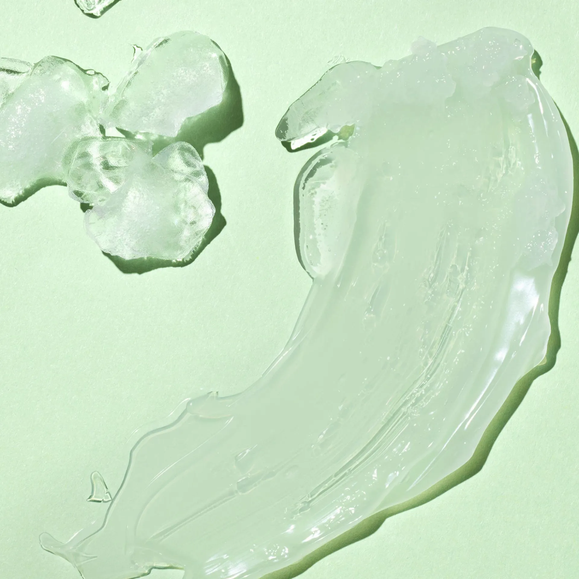 Kojąca maseczka Love Nature żel-lód z organicznym kiwi 10 ml