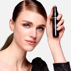 Mgiełka utrwalająca makijaż THE ONE Make-Up Pro 45 ml