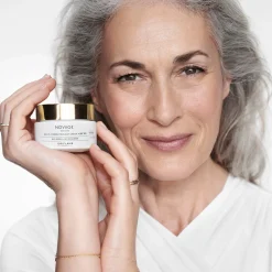 Multikorygujący krem na dzień Novage+ Restore SPF 30 50 ml