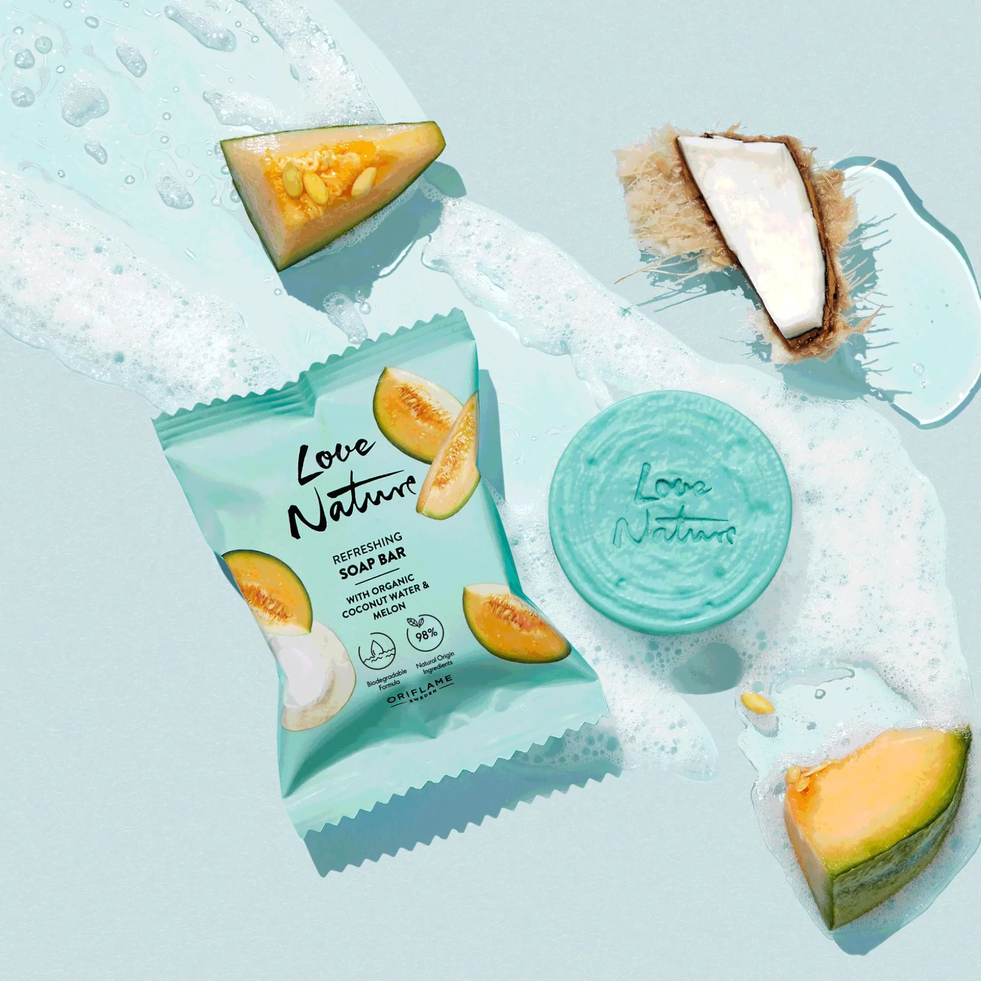 Odświeżające mydło Love Nature z organiczną wodą kokosową i melonem 75 g