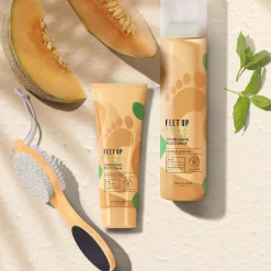 Odświeżający spray do stóp Feet Up z melonem i miętą 150 ml