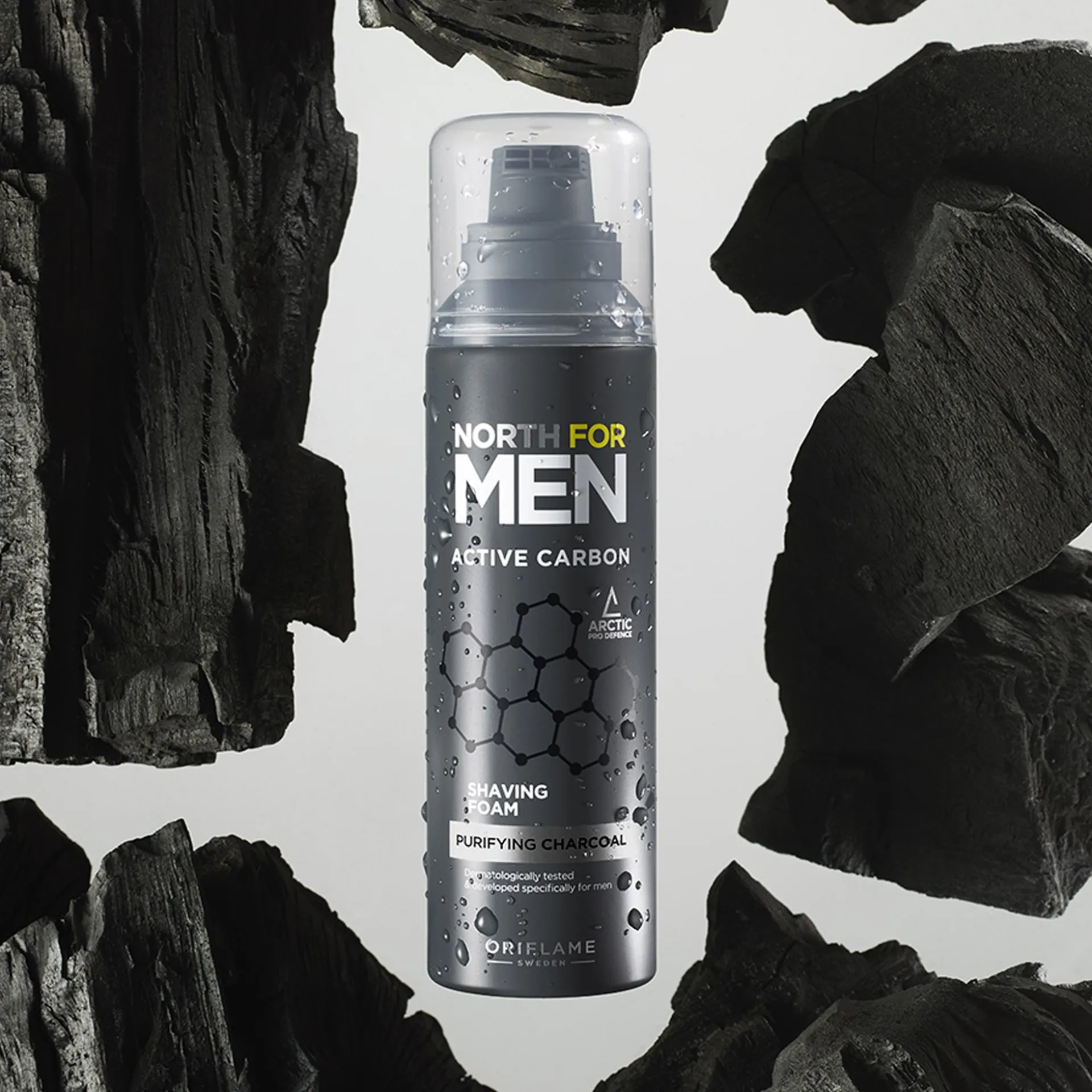 Pianka do golenia North For Men Active Carbon 200 ml