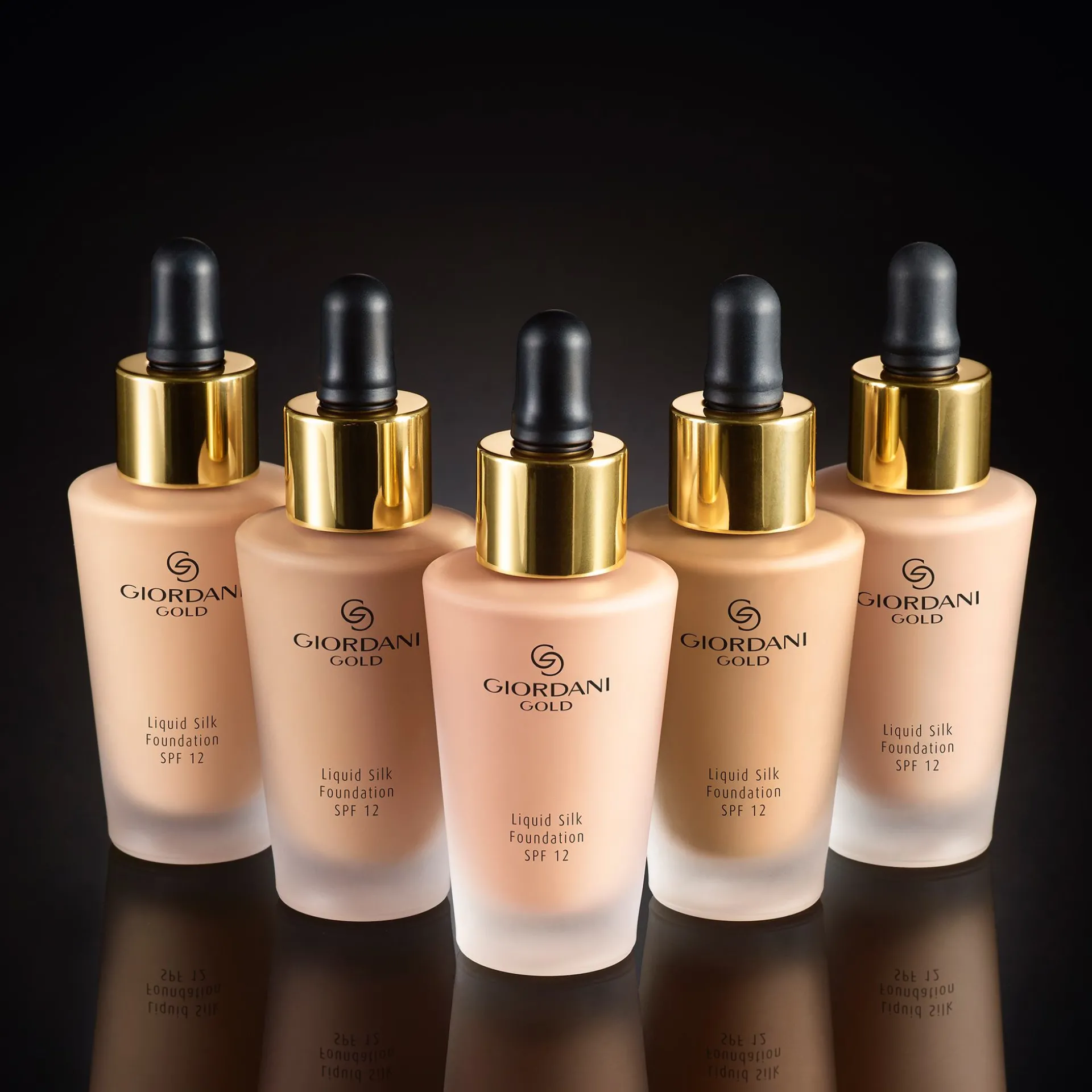 Podkład Giordani Gold Liquid Silk SPF 12 3292330 ml