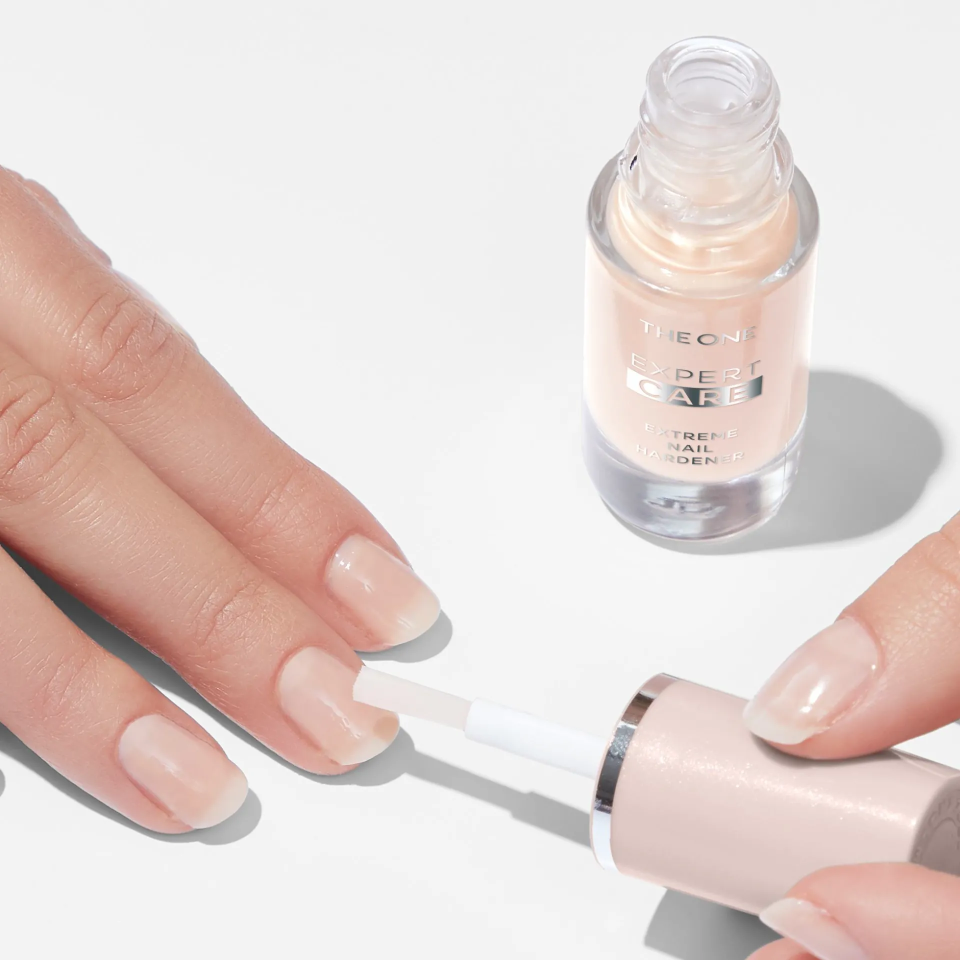 Utwardzacz do paznokci THE ONE Expert Care 8 ml