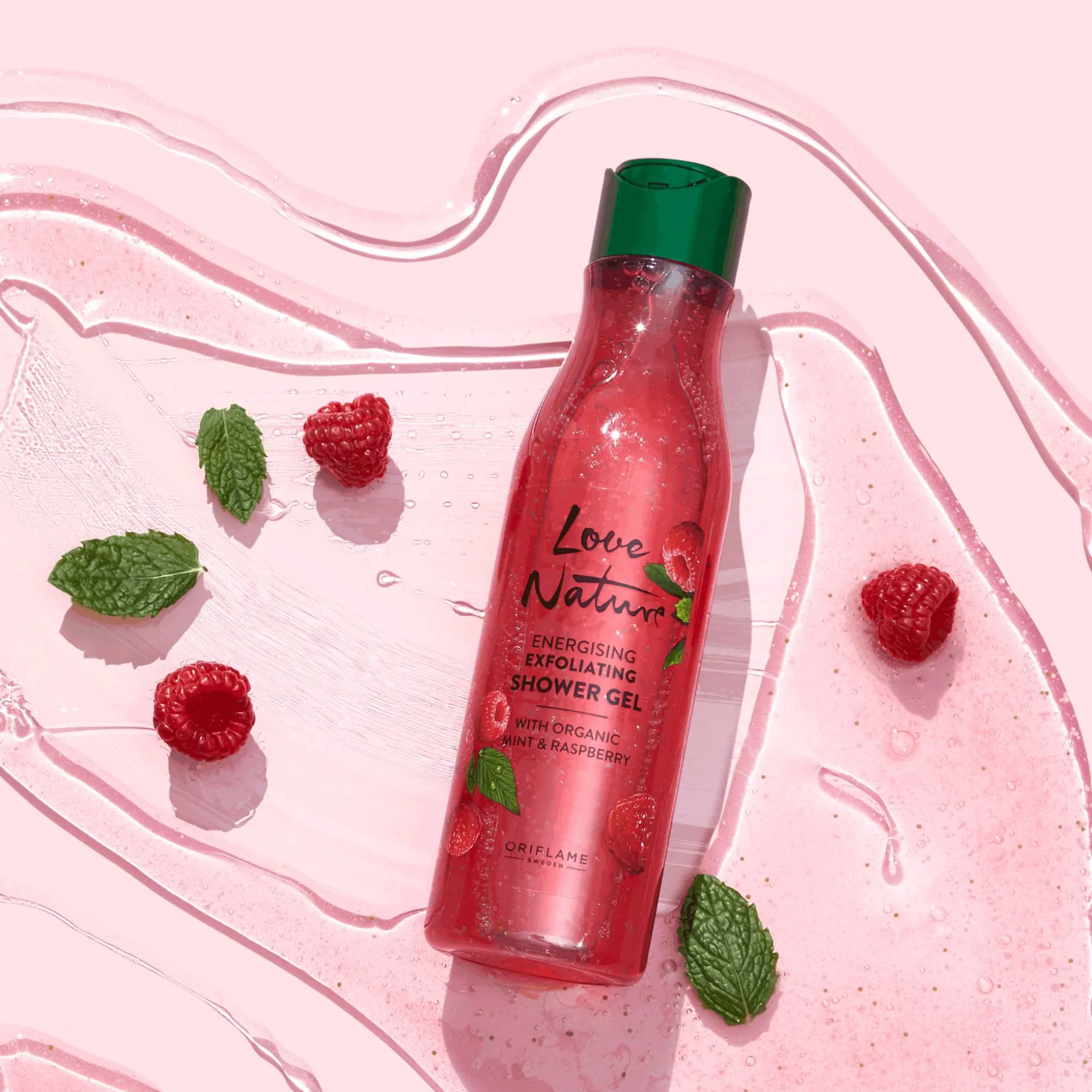 Złuszczający żel pod prysznic Love Nature z organiczną miętą i maliną 250 ml